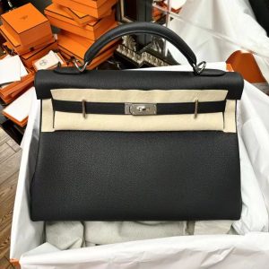 Hermès Kelly  42 Black 89 Togo B