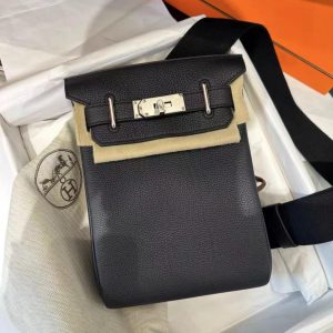 Hermès Kelly Backpack PM. Black 89 Togo B