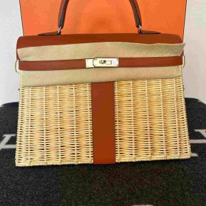 Hermès Kelly Picnic 25 Cuivre  6C Swift, Wicker 2023 B