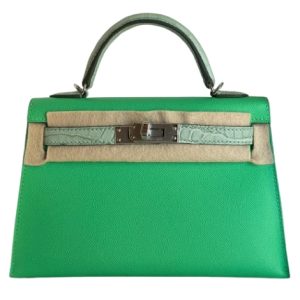 Hermès Kelly Bicolor & Sellier & Touch 20 Vert Comics 0Z, Vert d'eau 6J Madame, Alligator Matt 2024 W
